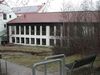 Die Schule in Buch am Erlbach, der Gemeinde von Bürgermeister Franz Göbl, ist beim Konjunkturpaket leer ausgegangen.