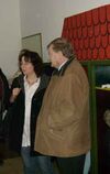 SPD-Sprecherin Ruth Müller, hier zusammen mit Landrat Josef Eppeneder, informiert sich in den Schulen des Landkreises.